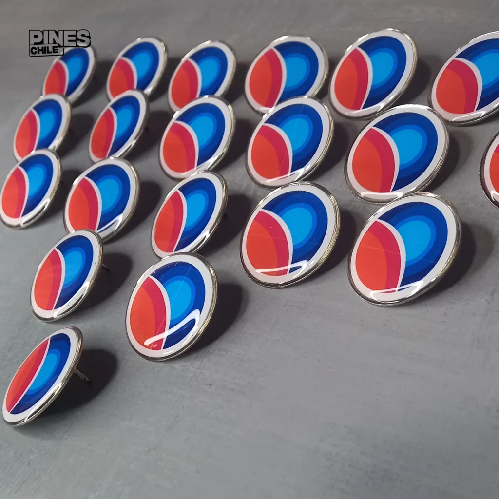 Pin circular borde plata